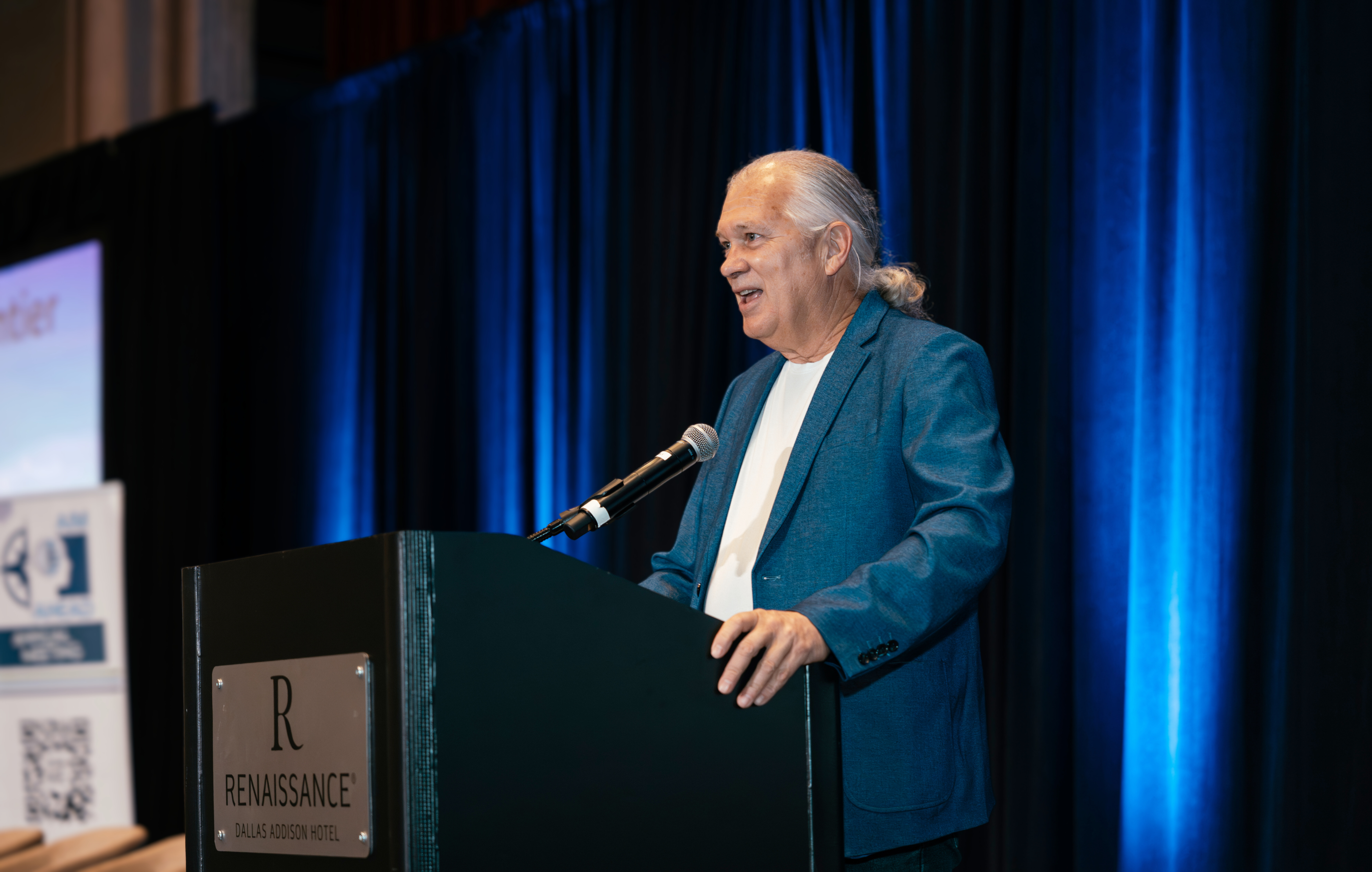  Keynote Speaker Michael Gorton Shared Insights on Resilience and Pioneering the Virtual Health Movement